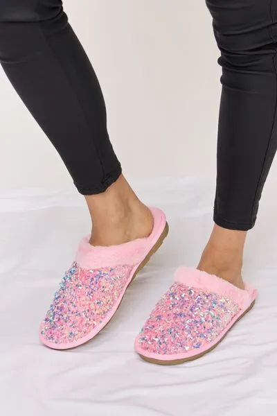 * SLIPPERS-FUN--Forever Link Sequin Plush Round Toe Slippers