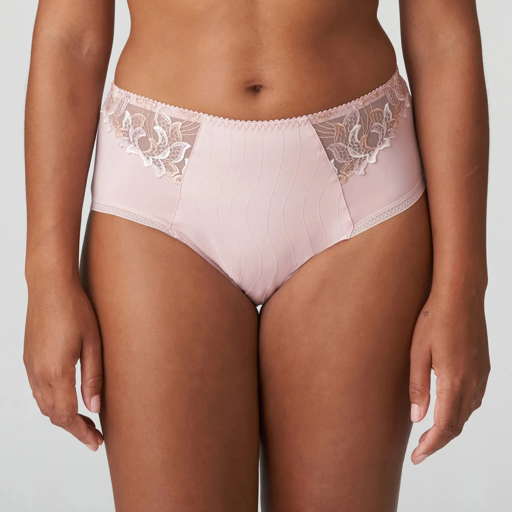 0561816  PrimaDonna Deauville tailleslip vintage pink