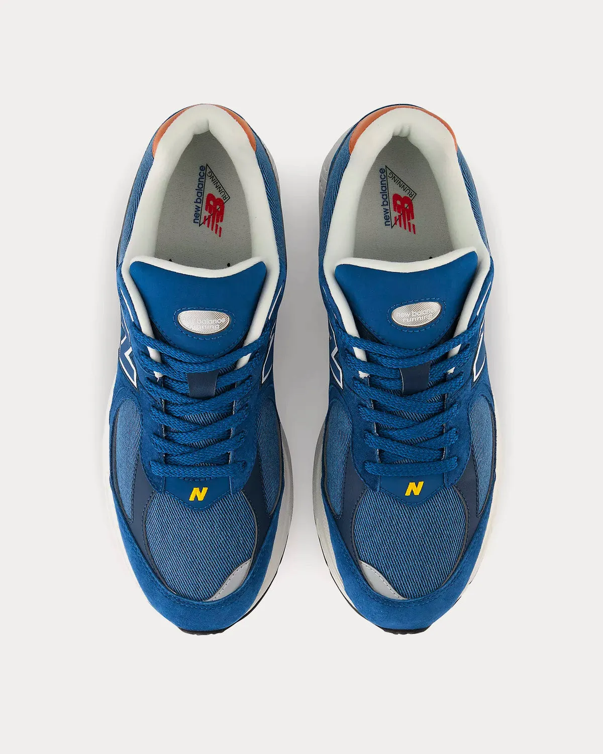 2002r Atlantic Blue / Sepia / Heritage Blue Low Top Sneakers