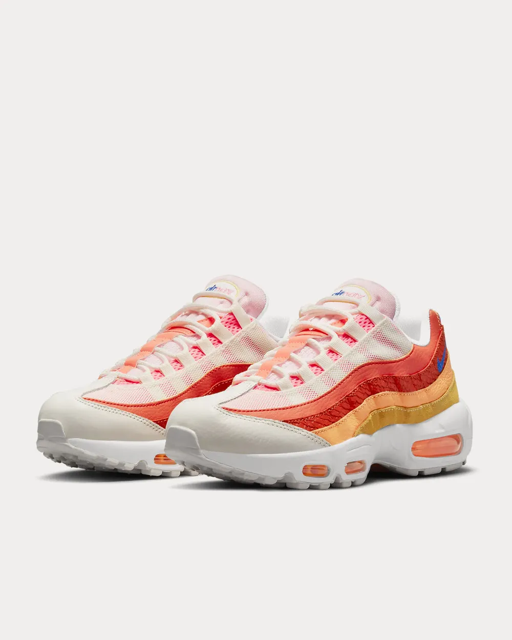 Air Max 95 Campfire Orange / Sail / Laser Orange / Racer Blue Low Top Sneakers