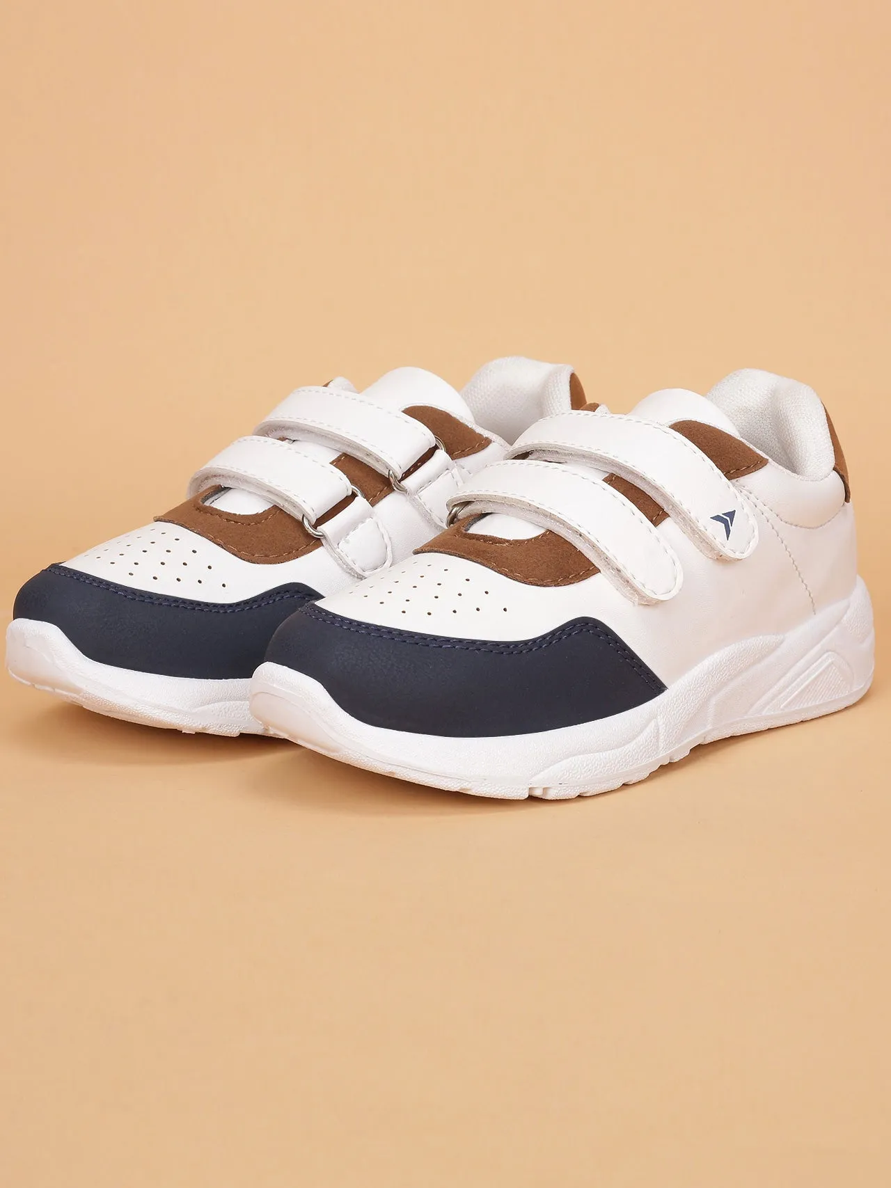 Avant Kids VeloX Sneaker - White