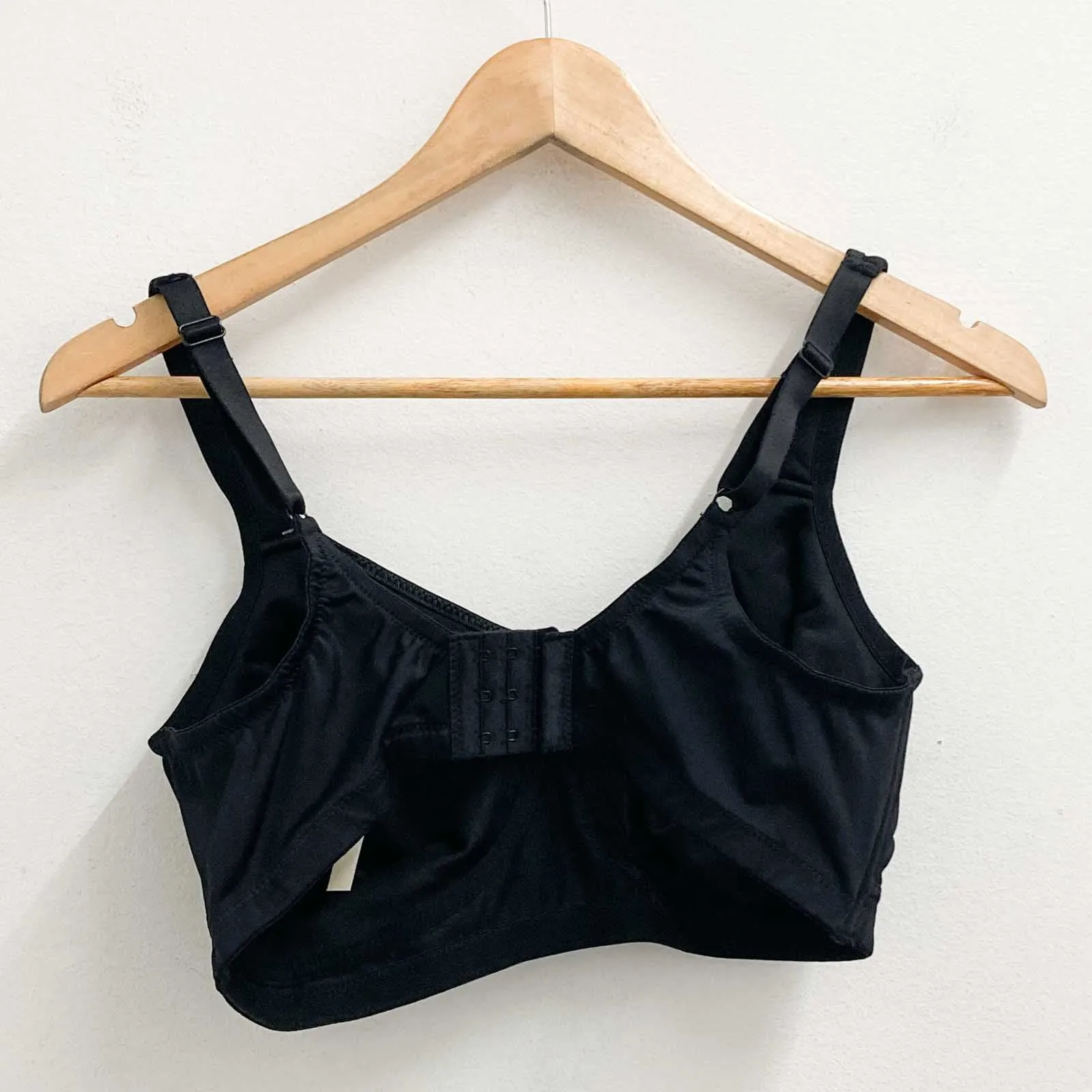 Avenue Black Wire-Free Soft Cup Bra 40DD