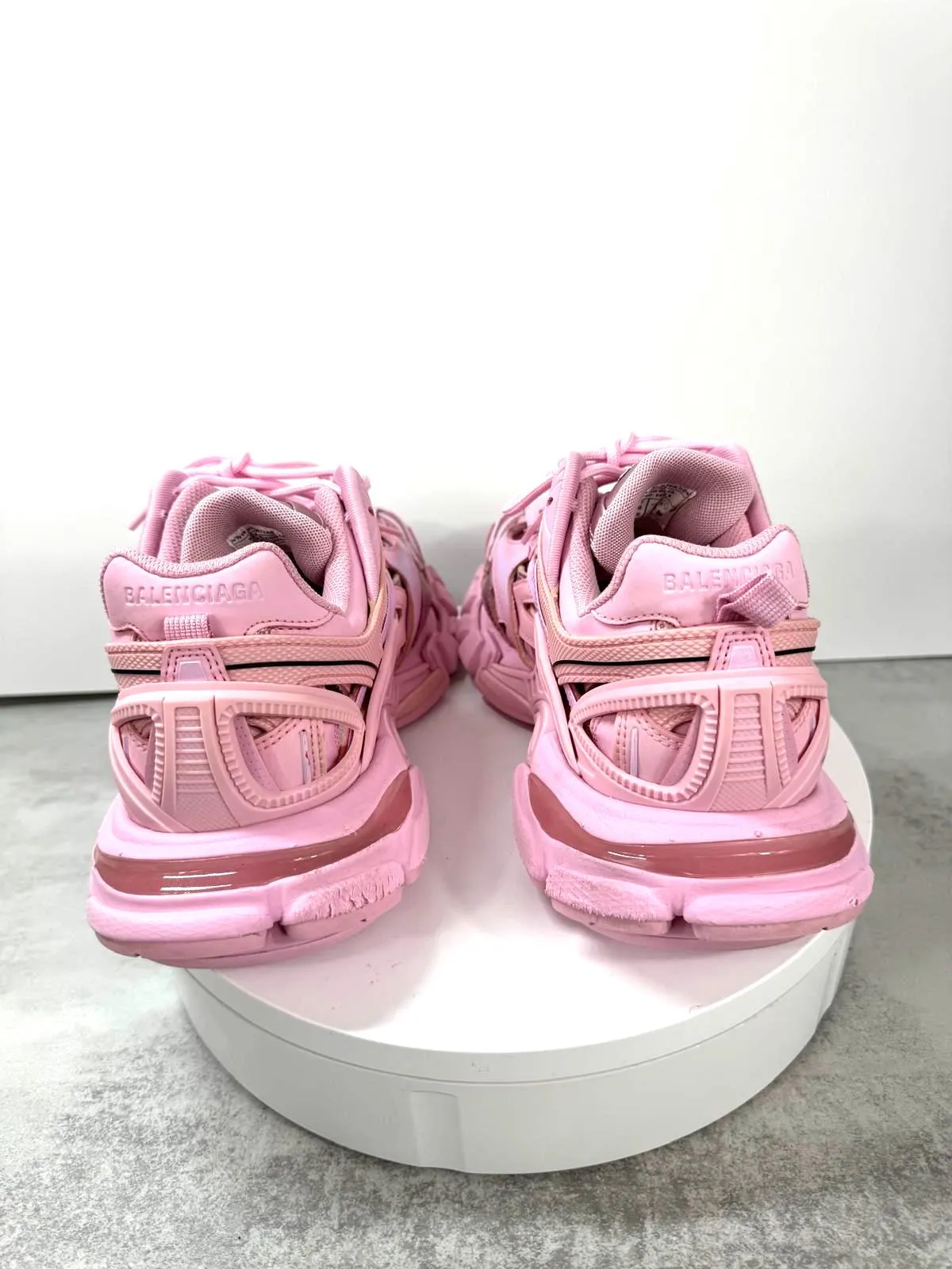 BALENCIAGA TRACK 2.0 SNEAKERS