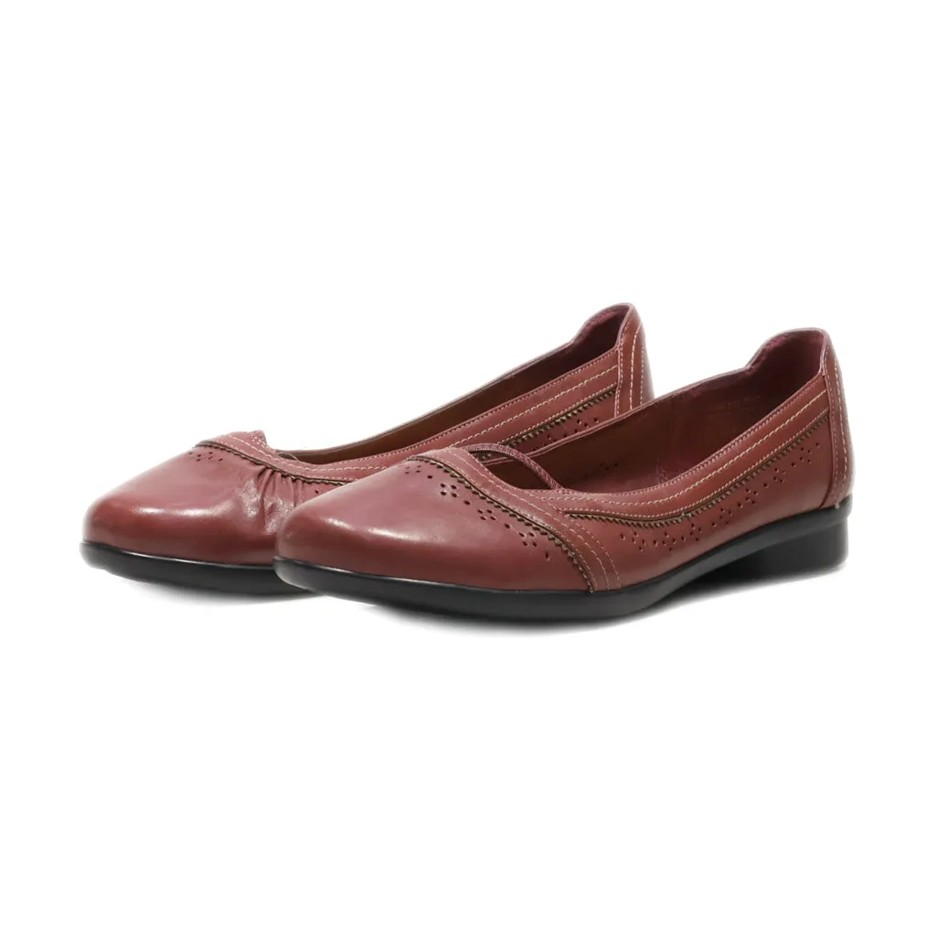 Clarks Ballerinas Leather Maroon Colour For Women