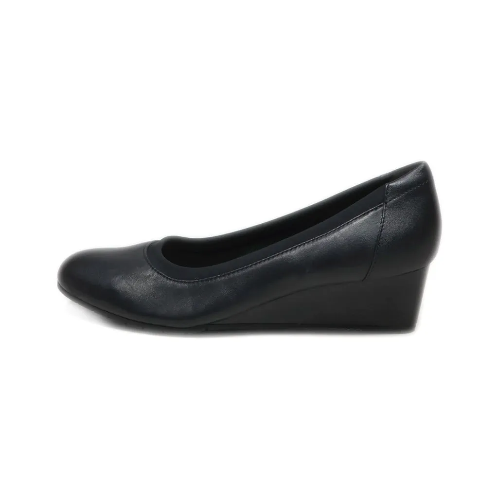Clarks Collection Ballerinas Leather Black Colour For Women