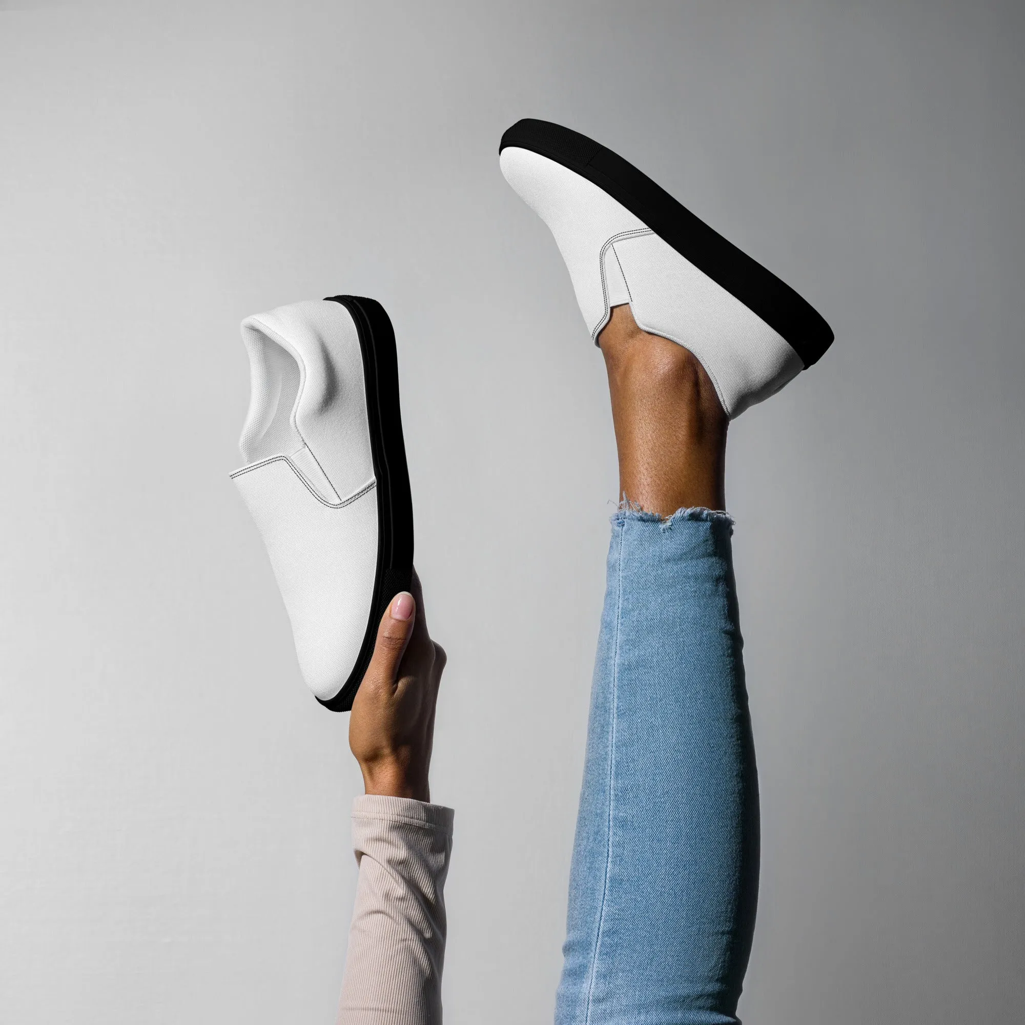 iSAW Womens White / White Black Slip-On Canvas Shoes