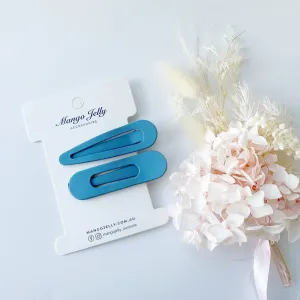 Large pastel coated alligator clips - blue