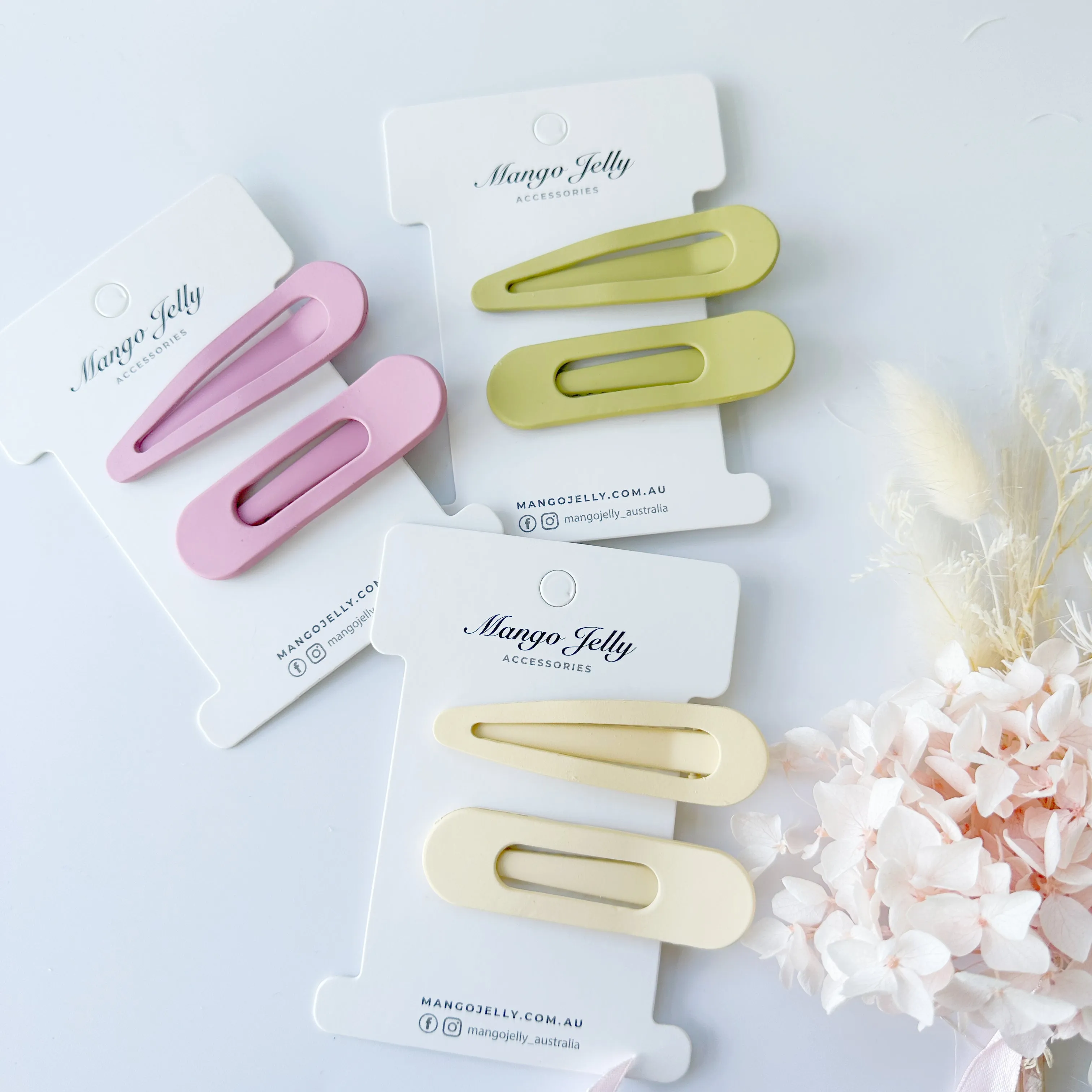 Large pastel coated alligator clips - blue