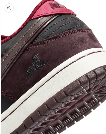Nike SB Dunk Low Riot Skateshop -Preorder