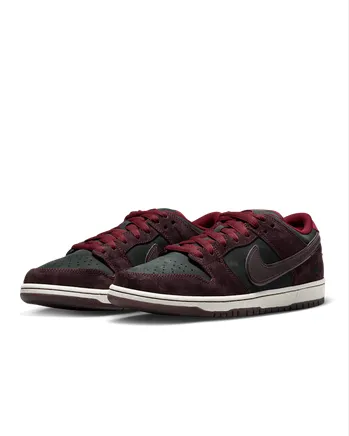 Nike SB Dunk Low Riot Skateshop -Preorder