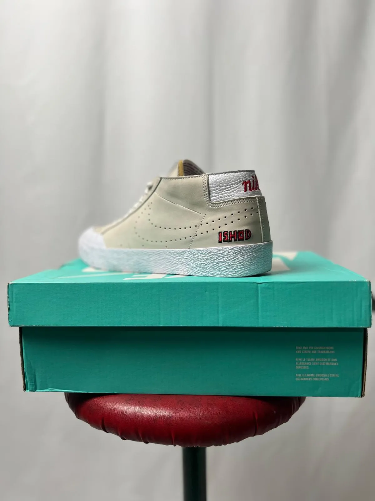 Nike SB Zoom Blazer Mid Chukka XT QS "Ishod Wair" - AR5410161