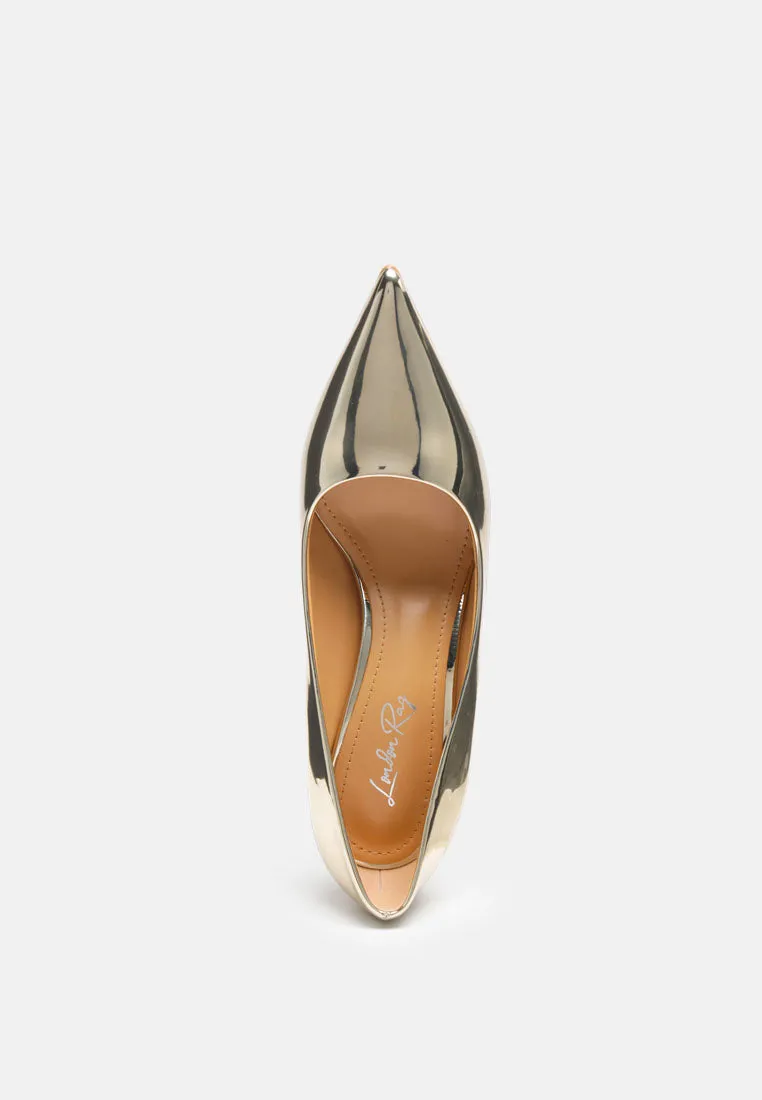 Poudre metallic patent faux leather pumps