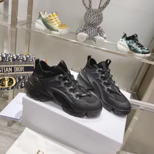 SE888 DR D-Connect Sneaker / Size5-10