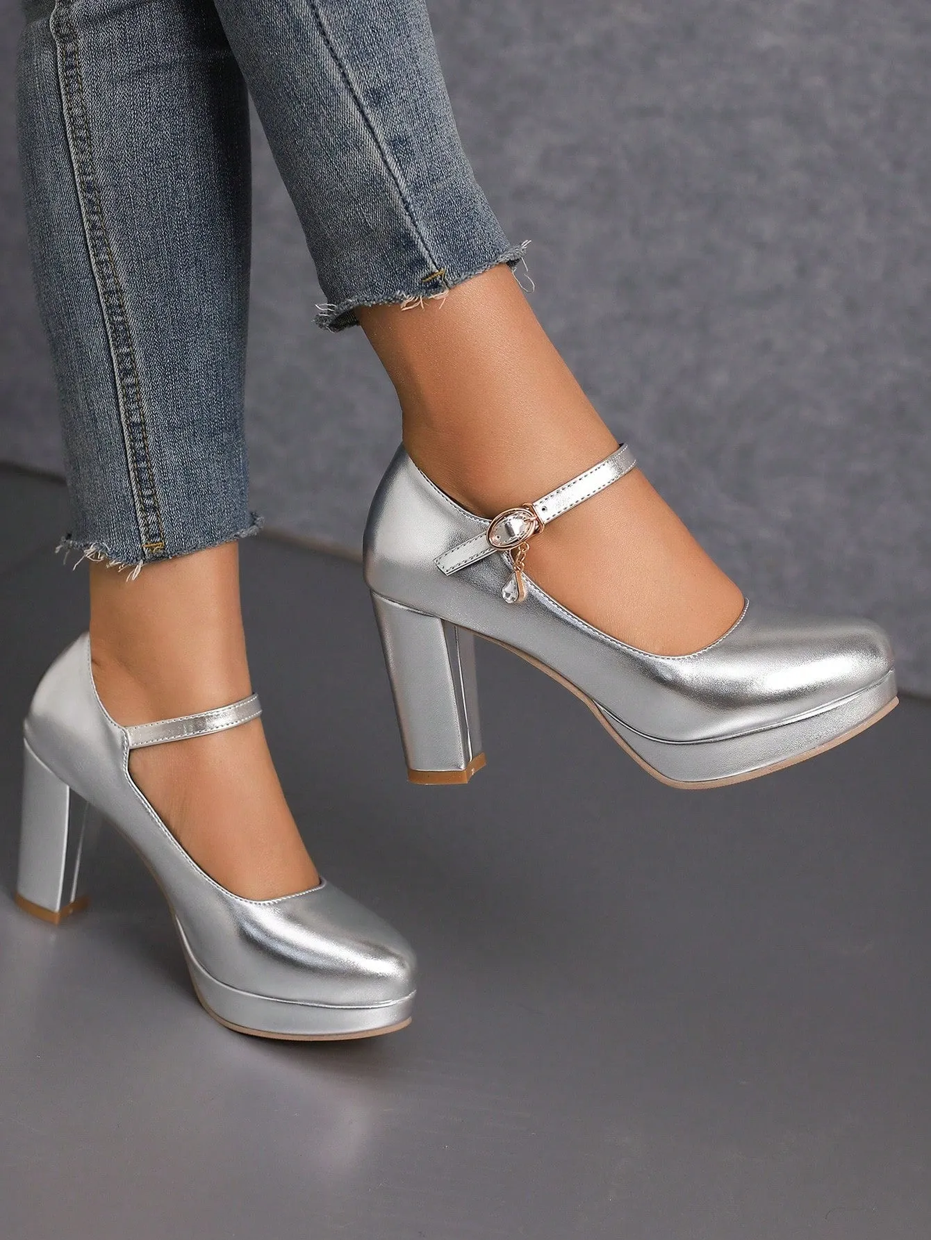 Women Rhinestone Decor Mary Jane Pumps, Chunky Heeled Glamorous Pumps Red