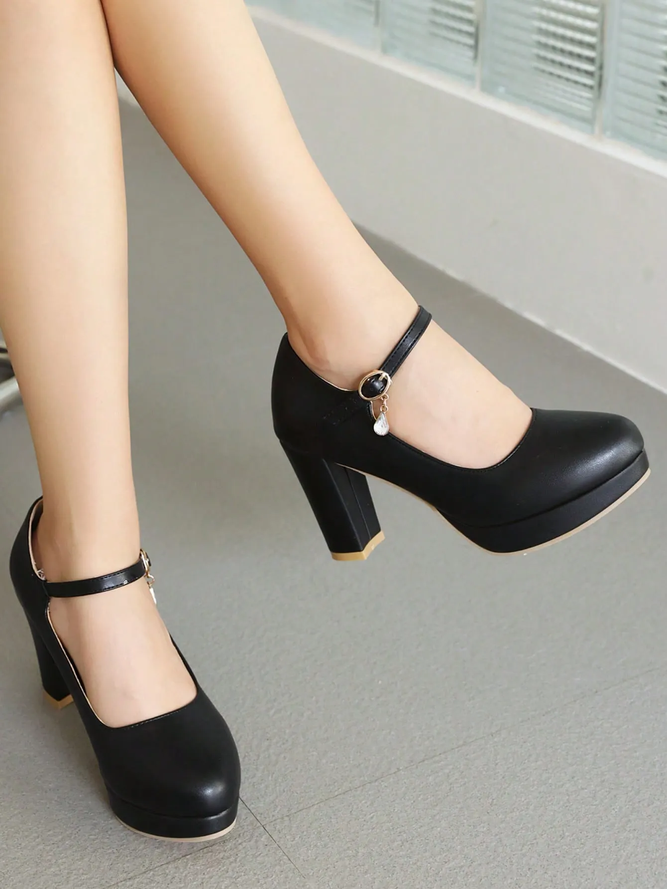 Women Rhinestone Decor Mary Jane Pumps, Chunky Heeled Glamorous Pumps Red